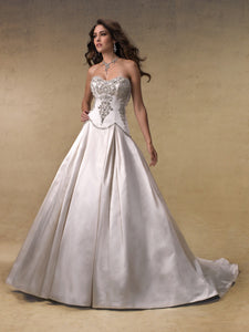 'Imagene' Ball Gown Wedding Dress