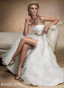 'Samantha' A-line Wedding Dress