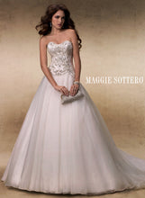 'Allison' Ball Gown Wedding Dress