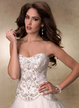 'Allison' Ball Gown Wedding Dress