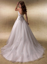 'Allison' Ball Gown Wedding Dress