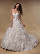 'Jalissa' Ball Gown Wedding Dress