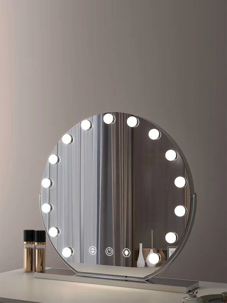 Light bulbs store around mirror