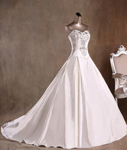 'Imagene' Ball Gown Wedding Dress