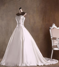 'Imagene' Ball Gown Wedding Dress