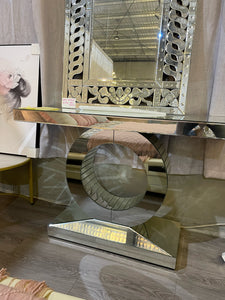 'CIRCLE' Mirrored Console